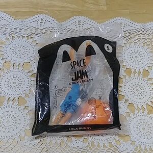 Space Jam #5 Lola Bunny toy,  McDonald's Happy Meal, collectible